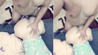 Desi Girl ko Pela Piche se